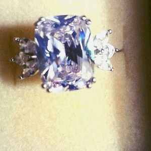 Bella Luce 10 carat asscher cut ring